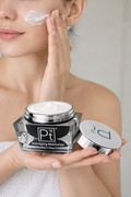 Platinum Deluxe Anti-Aging Moisturizer